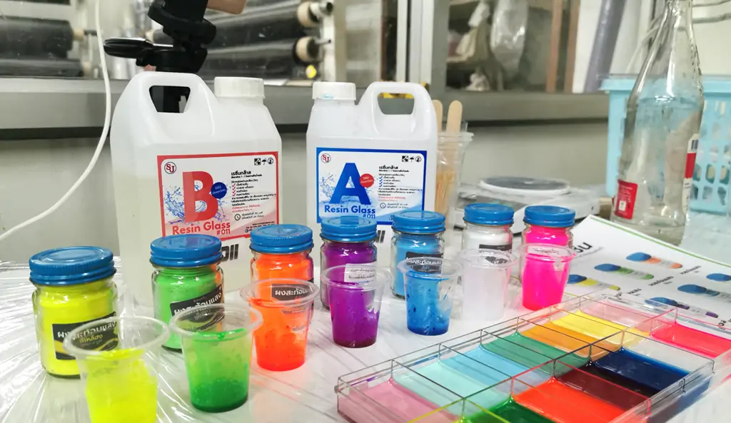สีเรซิ่น สีผสมเรซิ่น